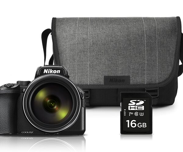 Nikon Kit Coolpix P950 + SD 16GB + Borsa System Bag