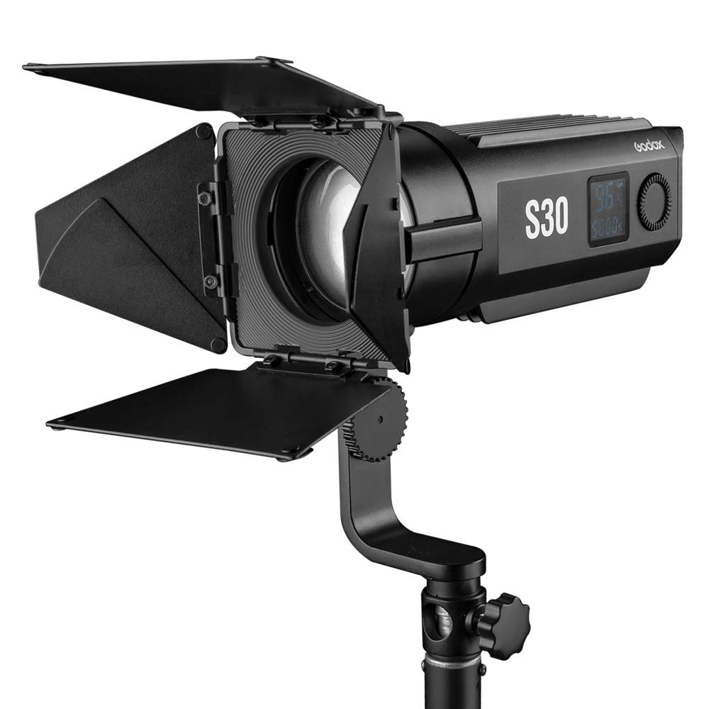 GODOX ILLUMINATORE LED S30 FRESNEL LIGHT