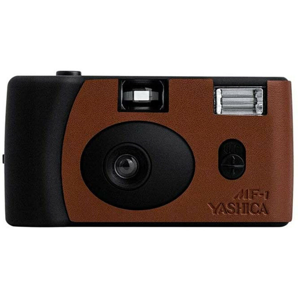 YASHICA MF-1 LEATHER BLACK/BROWN  + PELLICOLA 400/24 POSE