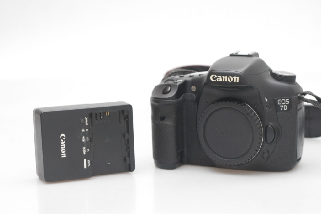 FOTOCAMERA DIGITALE REFLEX CANON EOS 7D. CORPO.