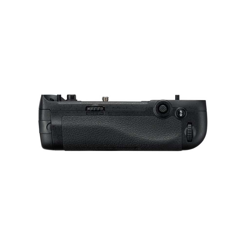 NIKON MB-D17 Multi-power battery Pack x D500