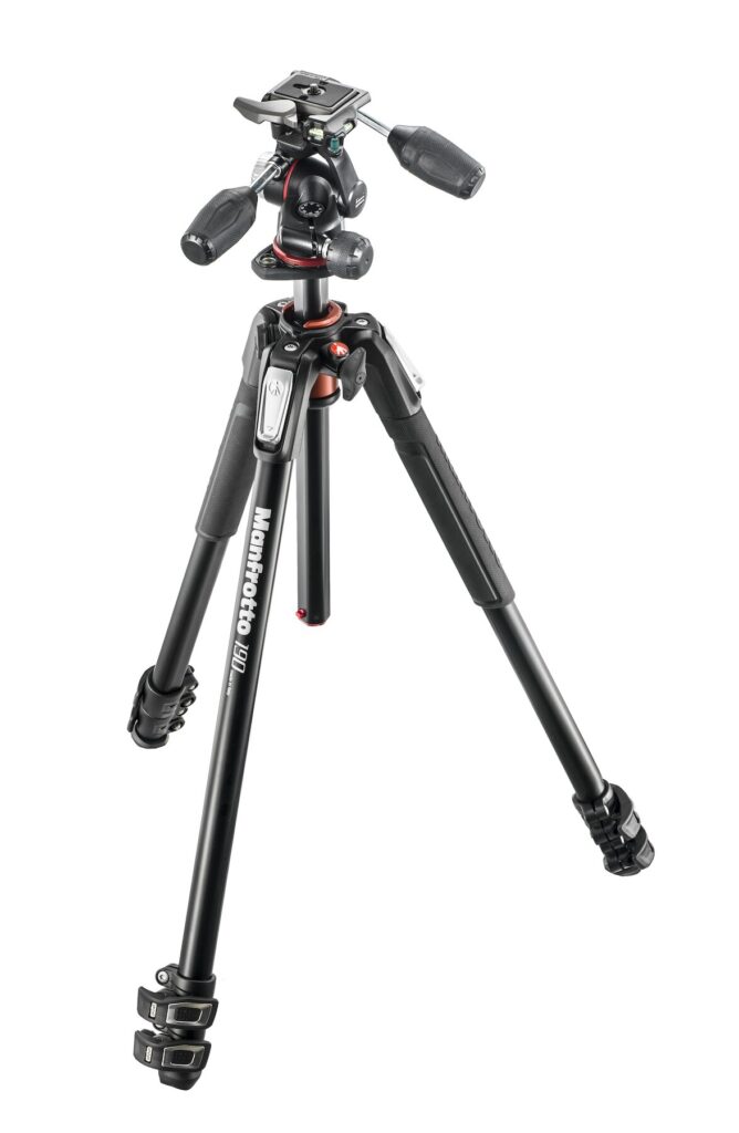 MANFROTTO MK190XPRO3 -3W NEW TREP. AL. 3 SEZ +3W