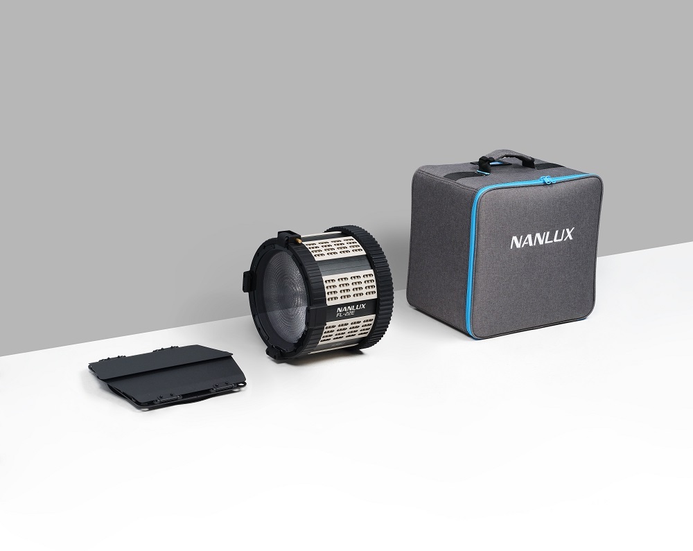 NANLUX FL-22E MOTORIZED FRESNEL LENS 15 GRADI-48 GRADI FOR EVOKE 600C BOWENS ELECTRONIC BE-MOUNT