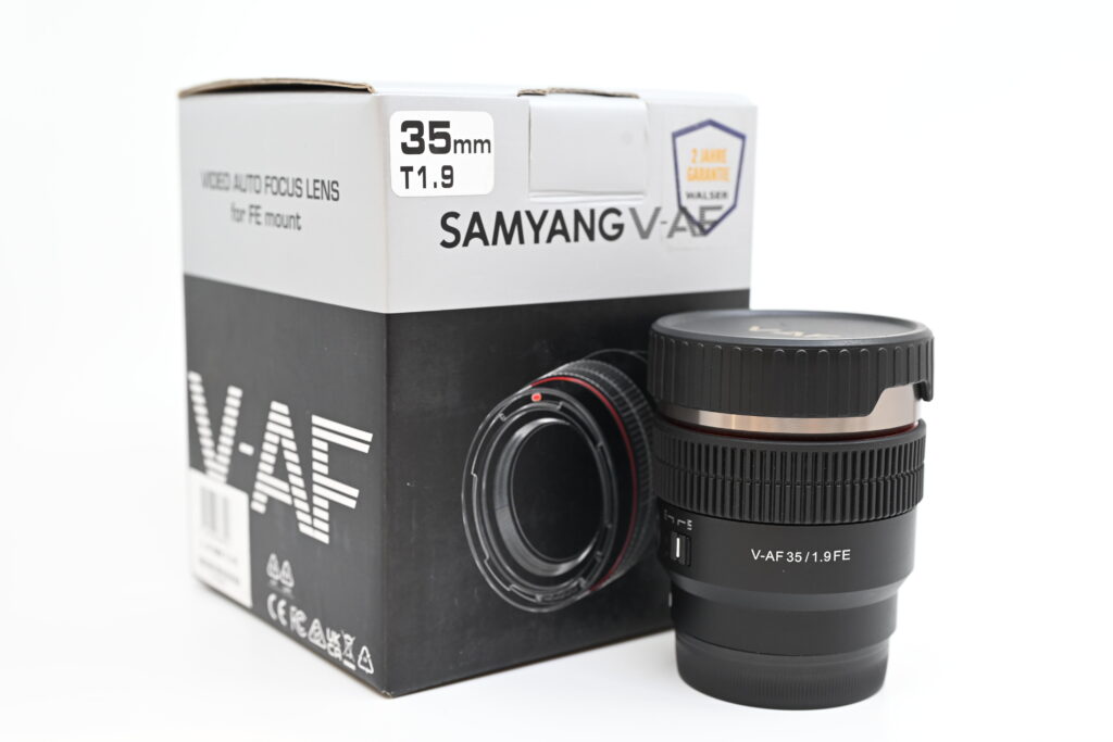 OBIETTIVO MIRRORLESS FULLFRAME SAMYANG	35MM F1.9 V-AF