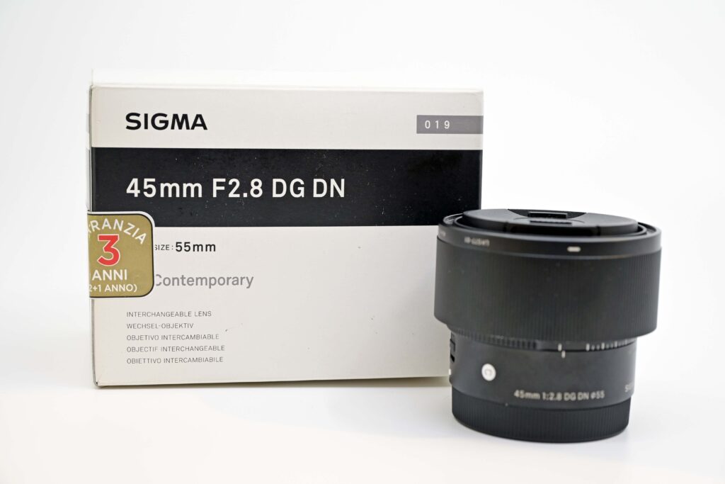 OBIETTIVO FULL FRAME SIGMA CONTEMPORARY 45MM F2.8 DG E MOUNT