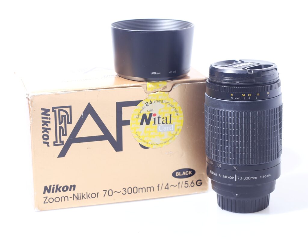 OBIETTIVO NIKON AF 70-300 MM F/4-5.6 G. NITAL.
