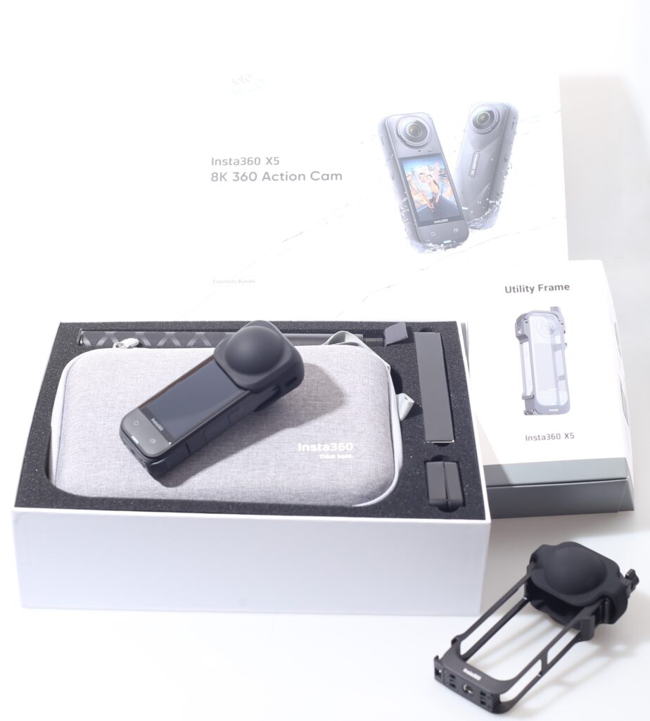 INSTA360 X5 ESSENTIALS BUNDLE + UTILITY FRAME.