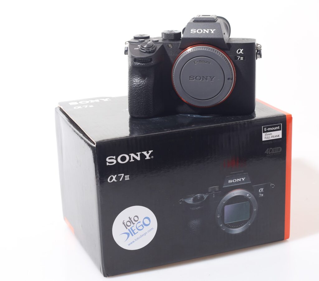 FOTOCAMERA DIGITALE MIRRORLESS FF SONY A7 3. CORPO.
