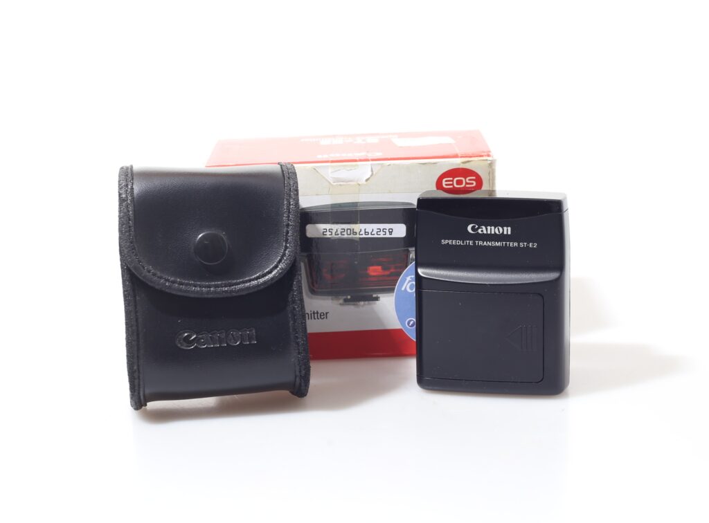 CANON SPEEDLITE TRANSMITTER ST-E2.