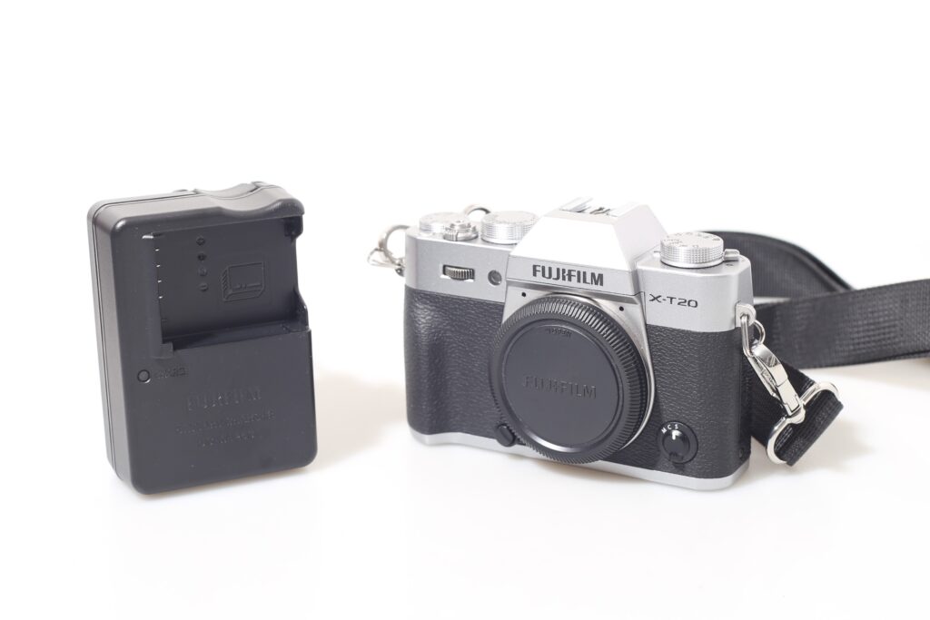 FOTOCAMERA DIGITALE MIRRORLESS FUJI X-T20. CORPO.