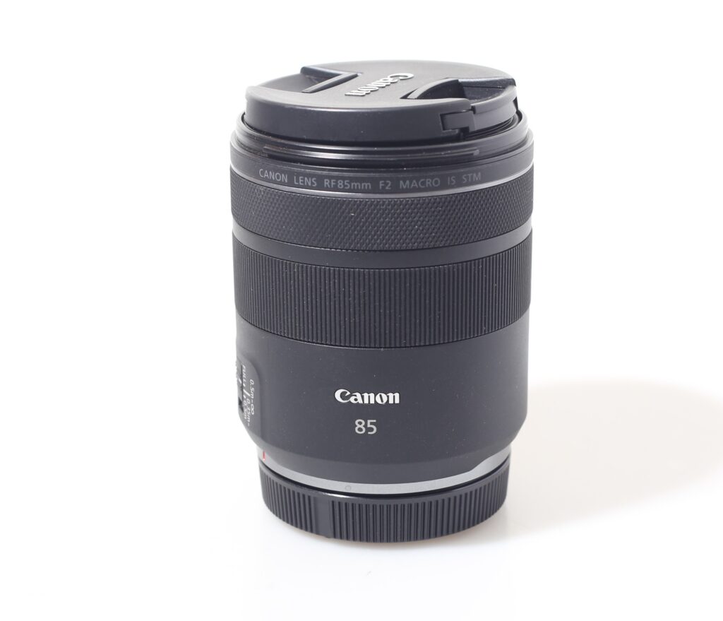 OBIETTIVO CANON RF 85 MM F/2 MACRO IS STM.