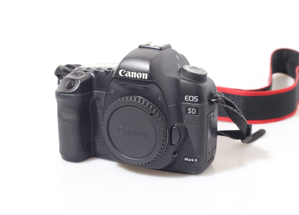 FOTOCAMERA DIGITALE REFLEX FF CANON EOS 5D MK 2. CORPO.
