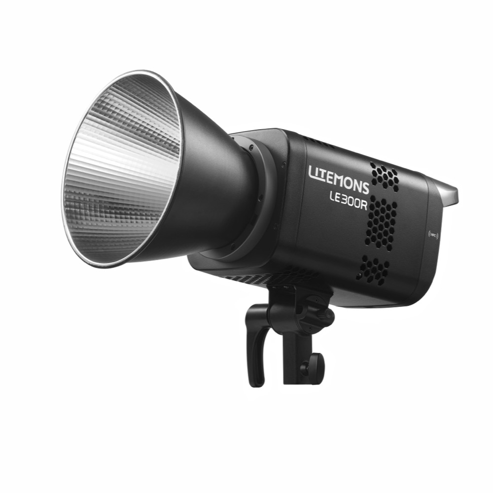 Godox Litemons LE300R RGB LED 330W Full Color Bowens – Nero